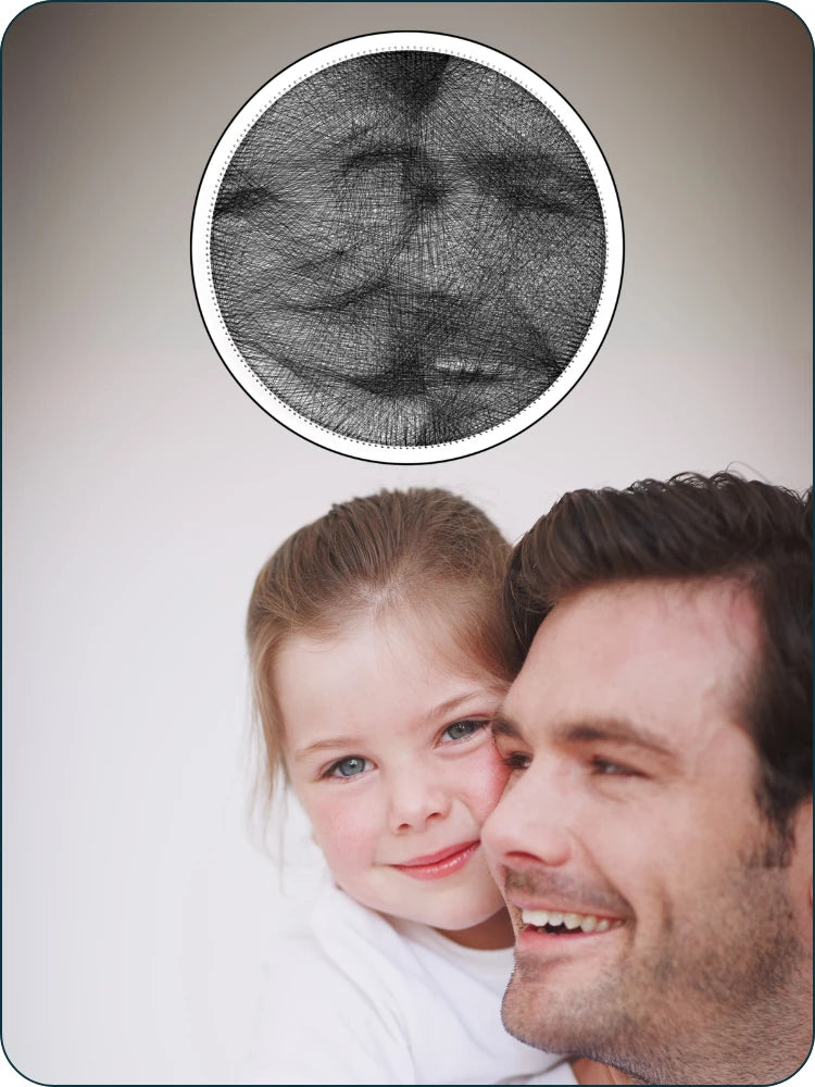 Comparison between the original image and the optimized artwork preview, highlighting how STRINGUART enhances photos for string art and guarantees consistency between the preview and the final product.